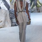 alexander-mcqueen-vesna-leto-2019_80447O9x